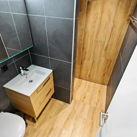 Apartment Renove Avec Sauna Prive *